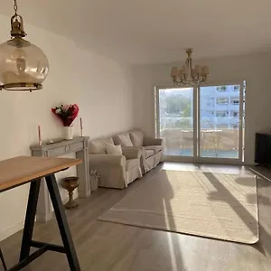 Campos De Gualdalmina Apartamento