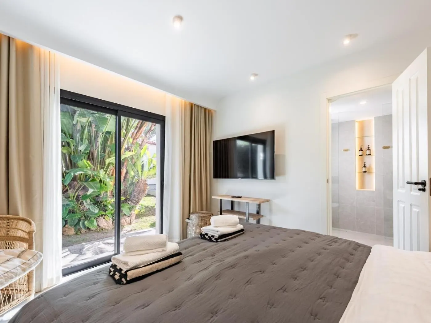Villa El Jardin Escondido Marbella 0*,  Spain